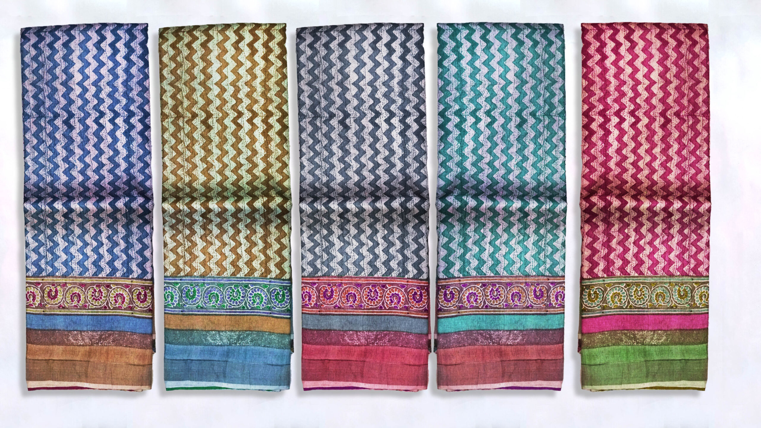 Block Printed Zari Tussar Saree - Image 4