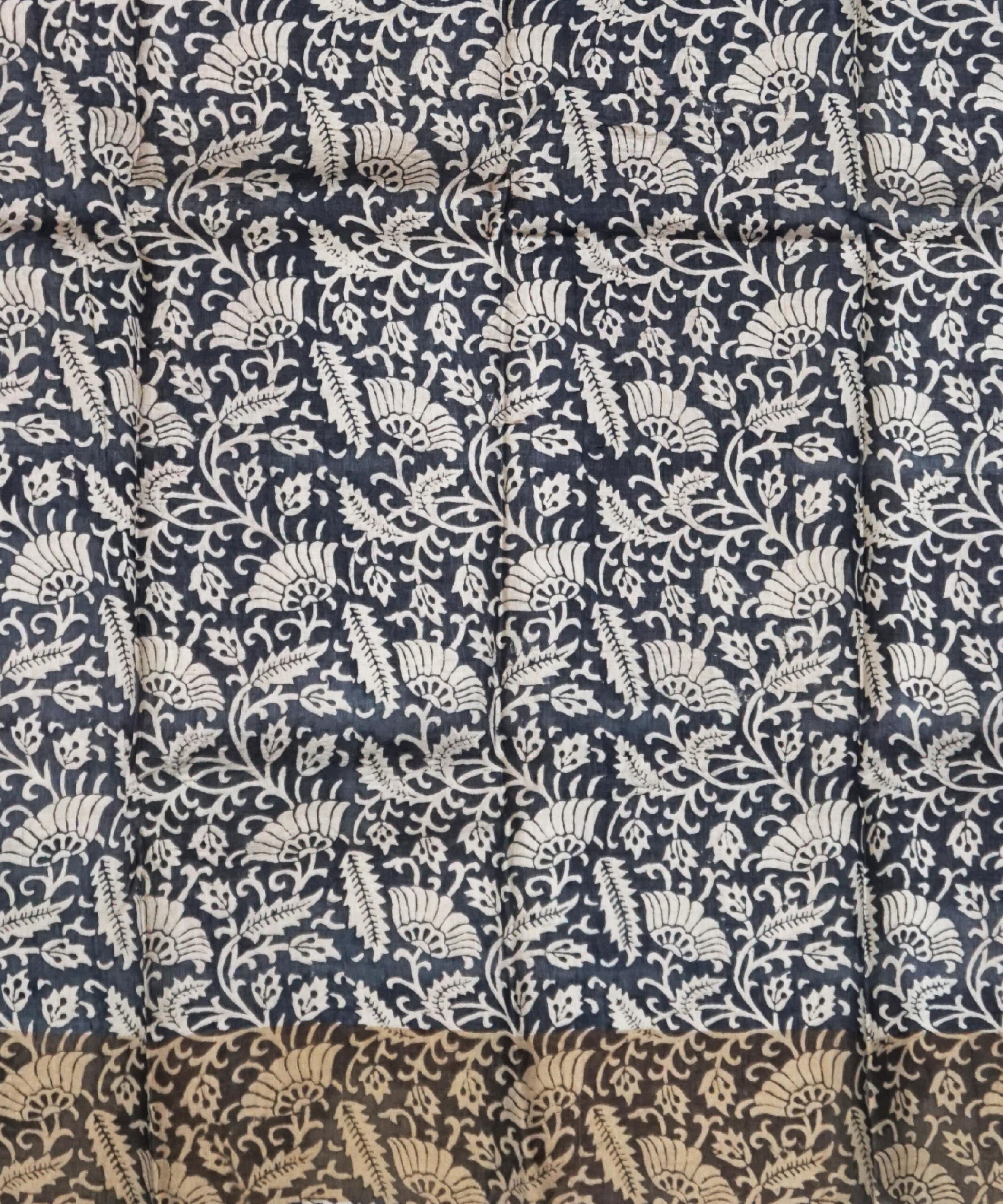 Block Printed Zari Tussar Saree - Image 5